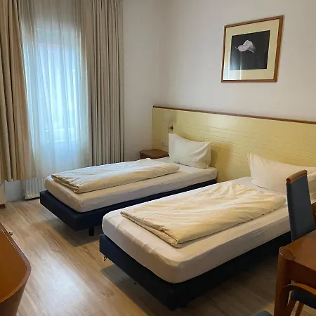 Zum Klueverbaum Hotel Bremen